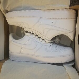 Nike Air Force 1 '07 10.5 Male White/White